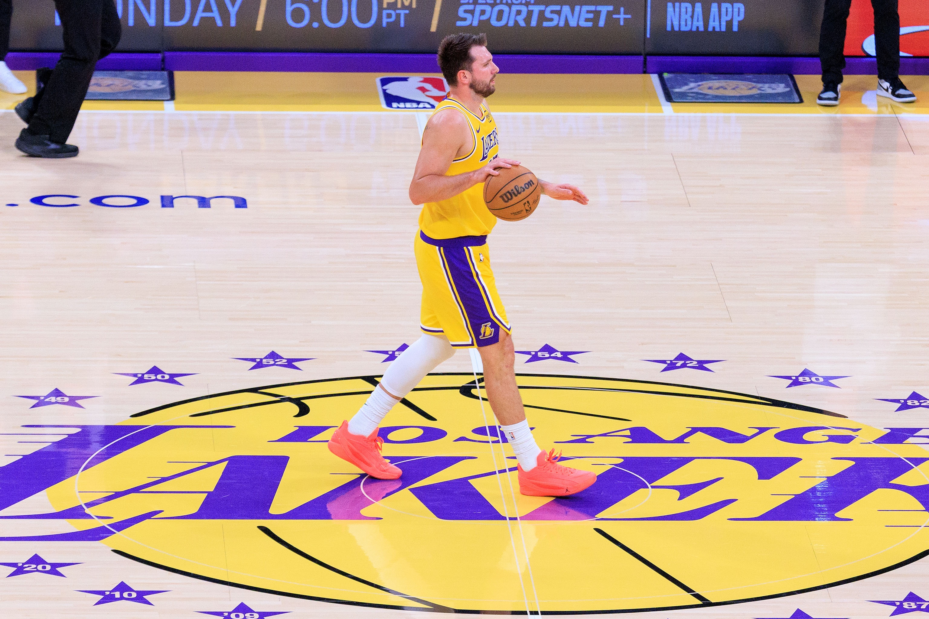 乐鱼app-东契奇生涯第100场30+10助 历史第4人 仅次于大O&amp;哈登&amp;詹姆斯